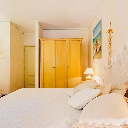 Con Privata Lettini E Ombrelloni Gratuiti Vakantiehuis *