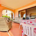 Sunset One & Sea View First Floor Casa de Férias *